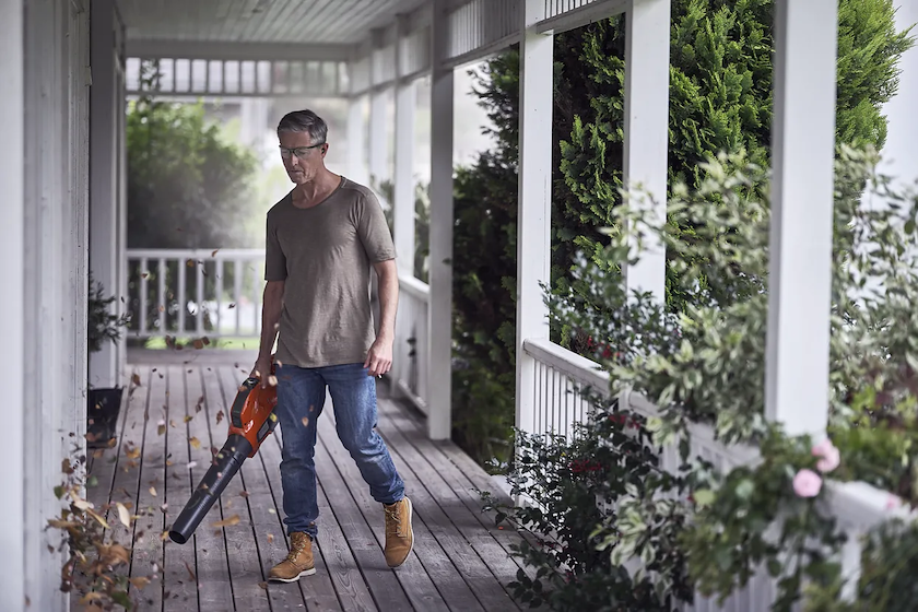 Soffiatore Husqvarna 120iB - con batteria e caricabatterie