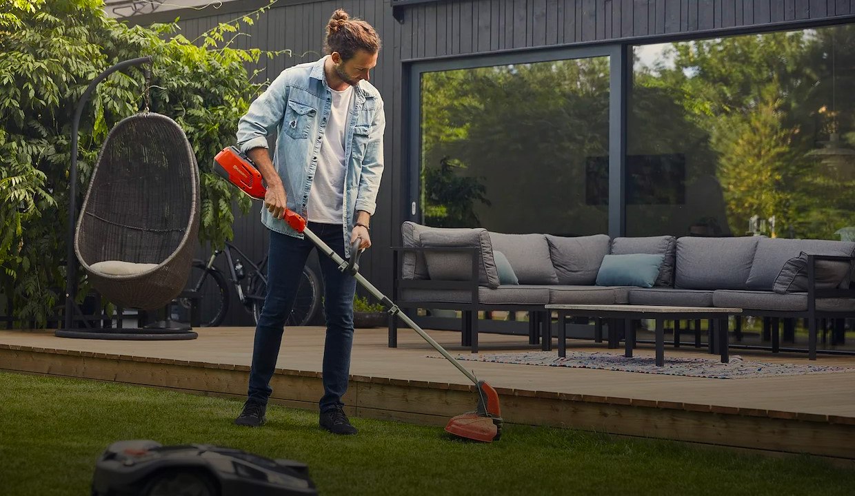 Scopri i nostri decespugliatori a batteria